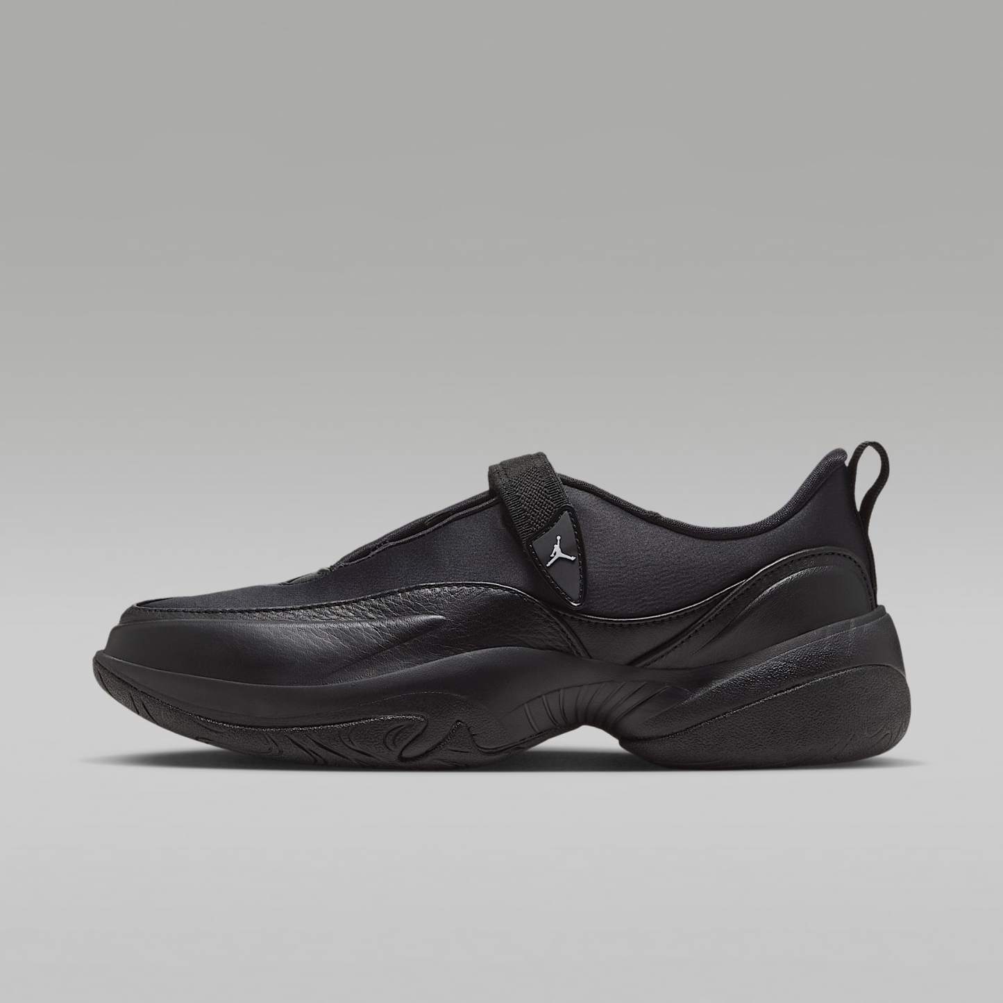 Jordan Pointe Schuh (Damen) – Schwarz/Summit White/Anthracite