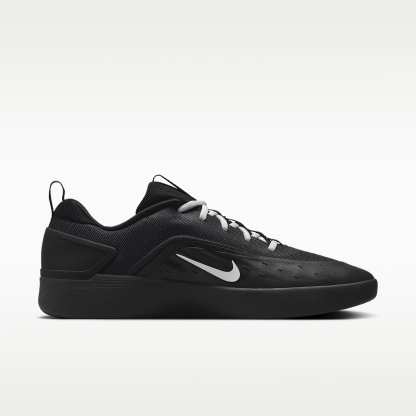 Nike SB Zoom Nyjah 4 Skateboardschuh – Schwarz/Schwarz/Weiß/Weiß