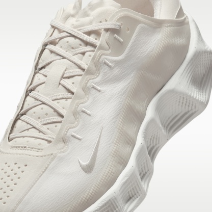 Nike Ava Rover Schuh – Phantom/Phantom/Phantom/Light Bone
