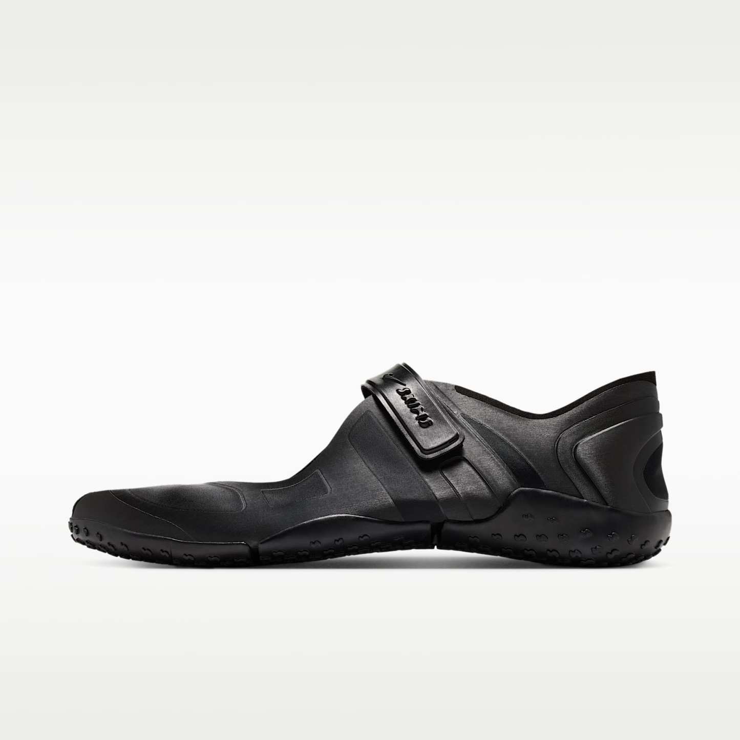 NikeSKIMS Rift Satin Schuh (Damen) – Schwarz/Schwarz/Schwarz