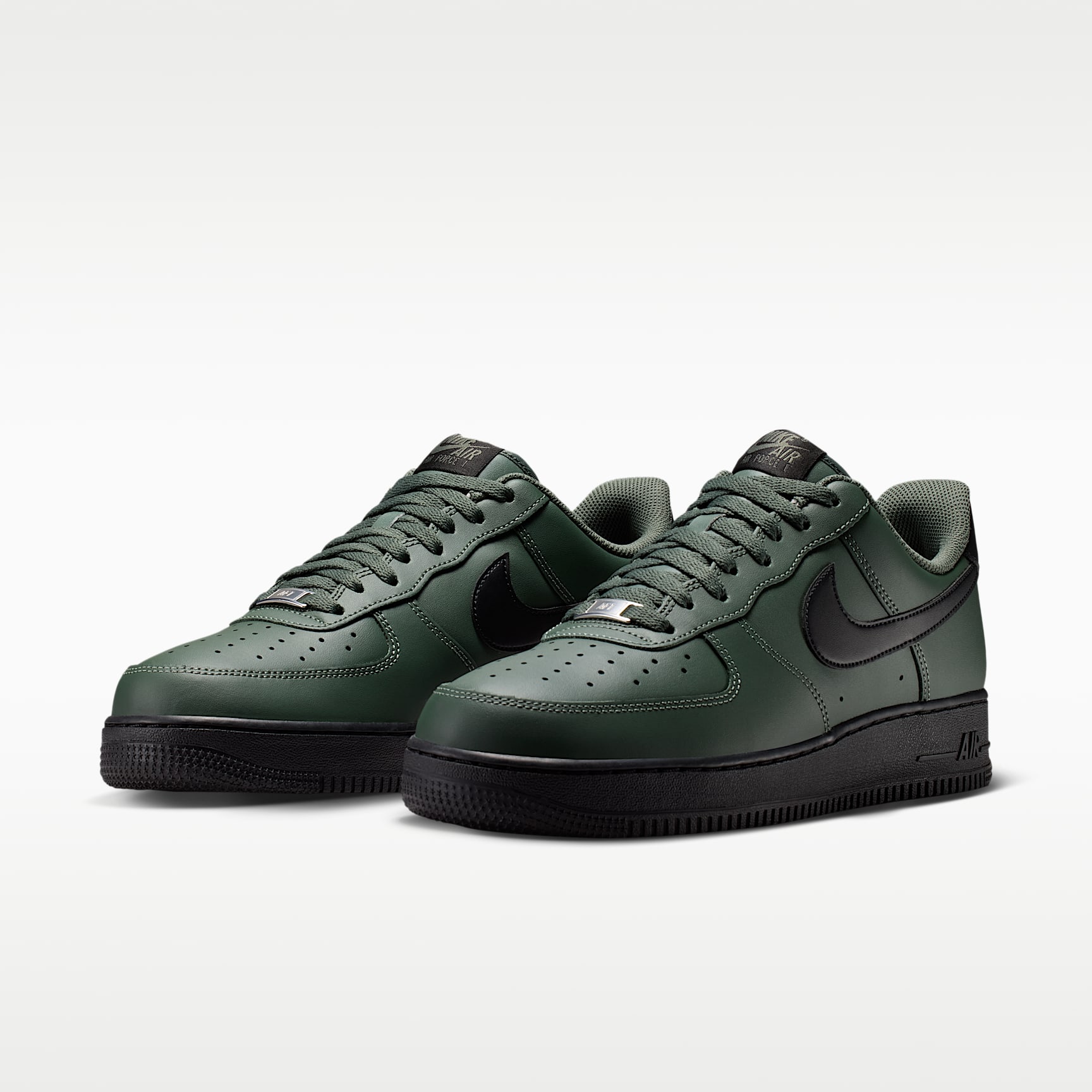 Nike Air Force 1 '07 Herrenschuh – Camo Green/Schwarz