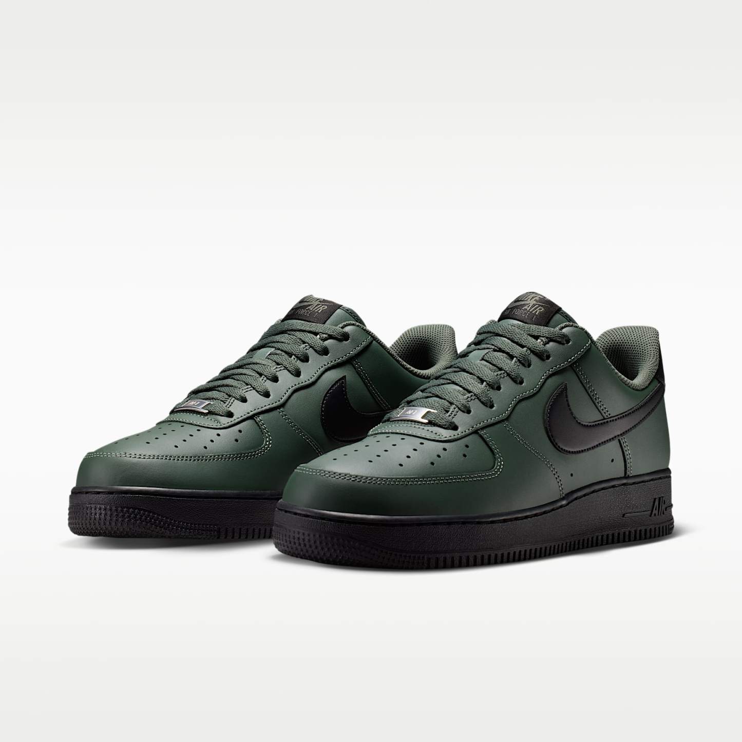 Nike Air Force 1 '07 Herrenschuh – Camo Green/Schwarz