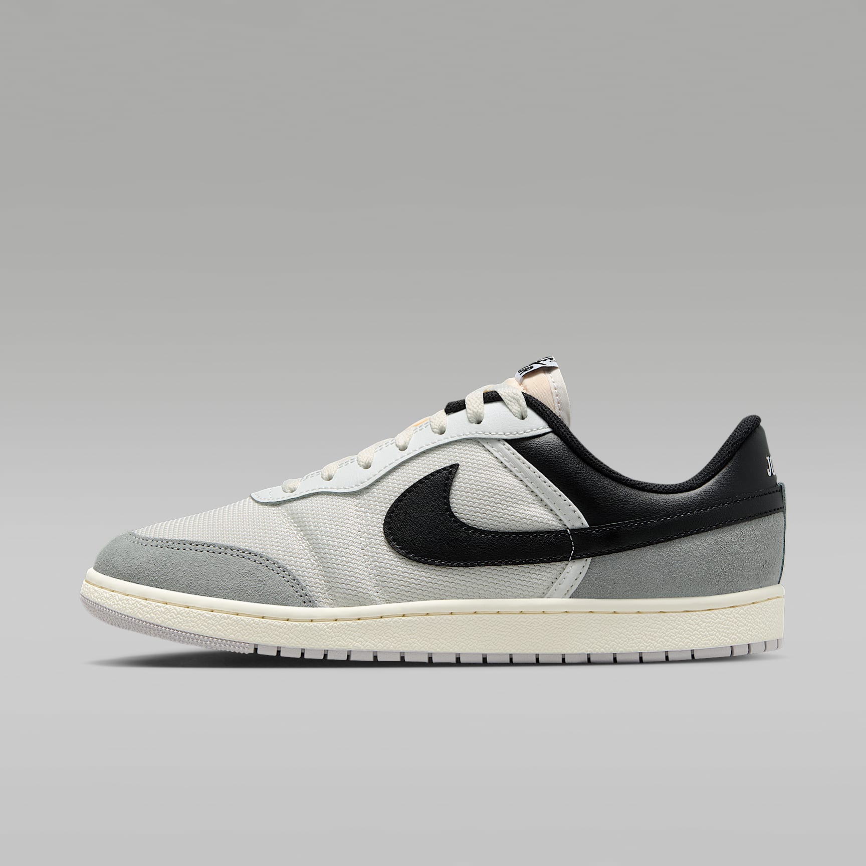 Air Jordan Skyline Low Herrenschuh – Summit White/Light Smoke Grey/Neutral Grey/Schwarz