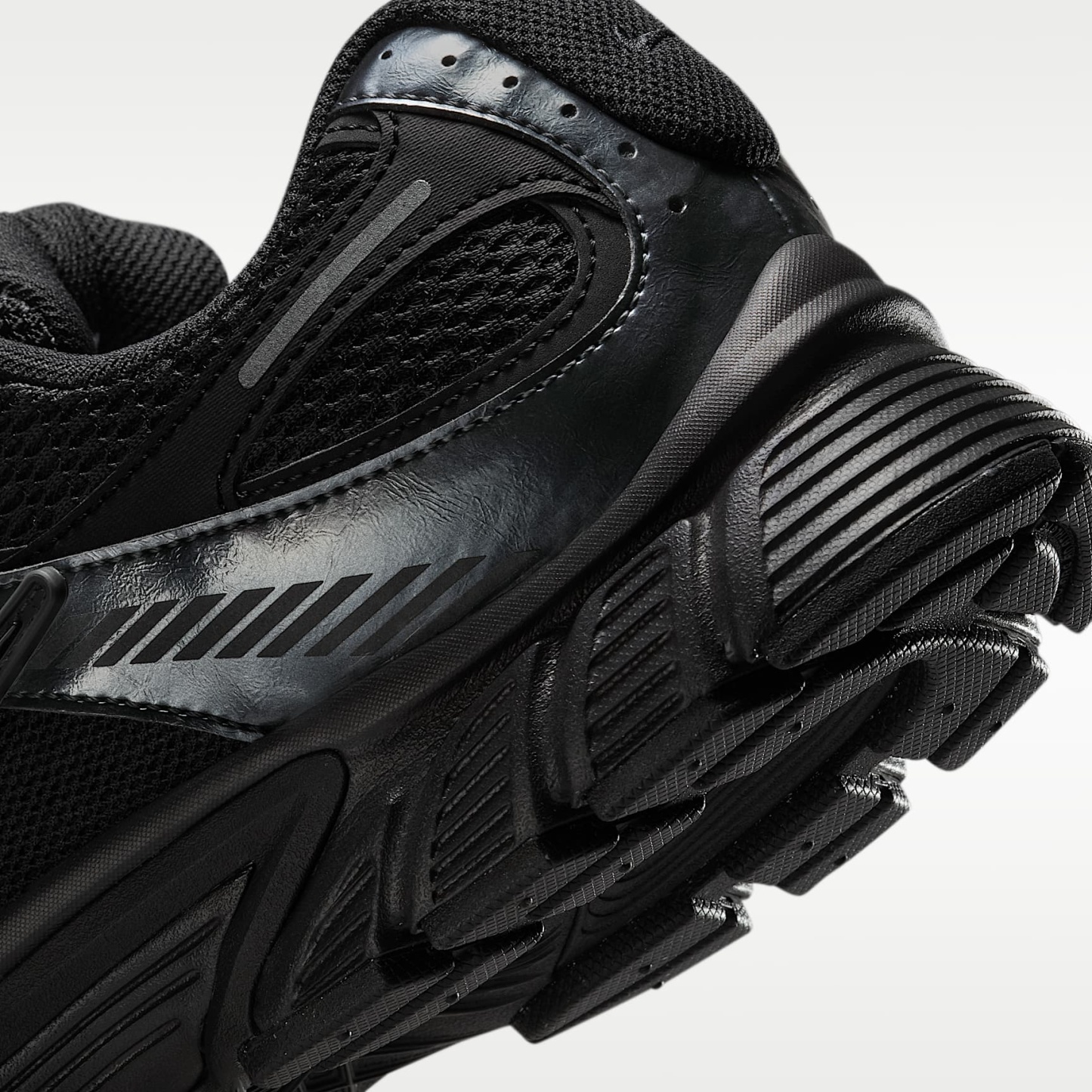 Nike V5 RNR Schuh (Herren) – Schwarz/Anthracite/Schwarz