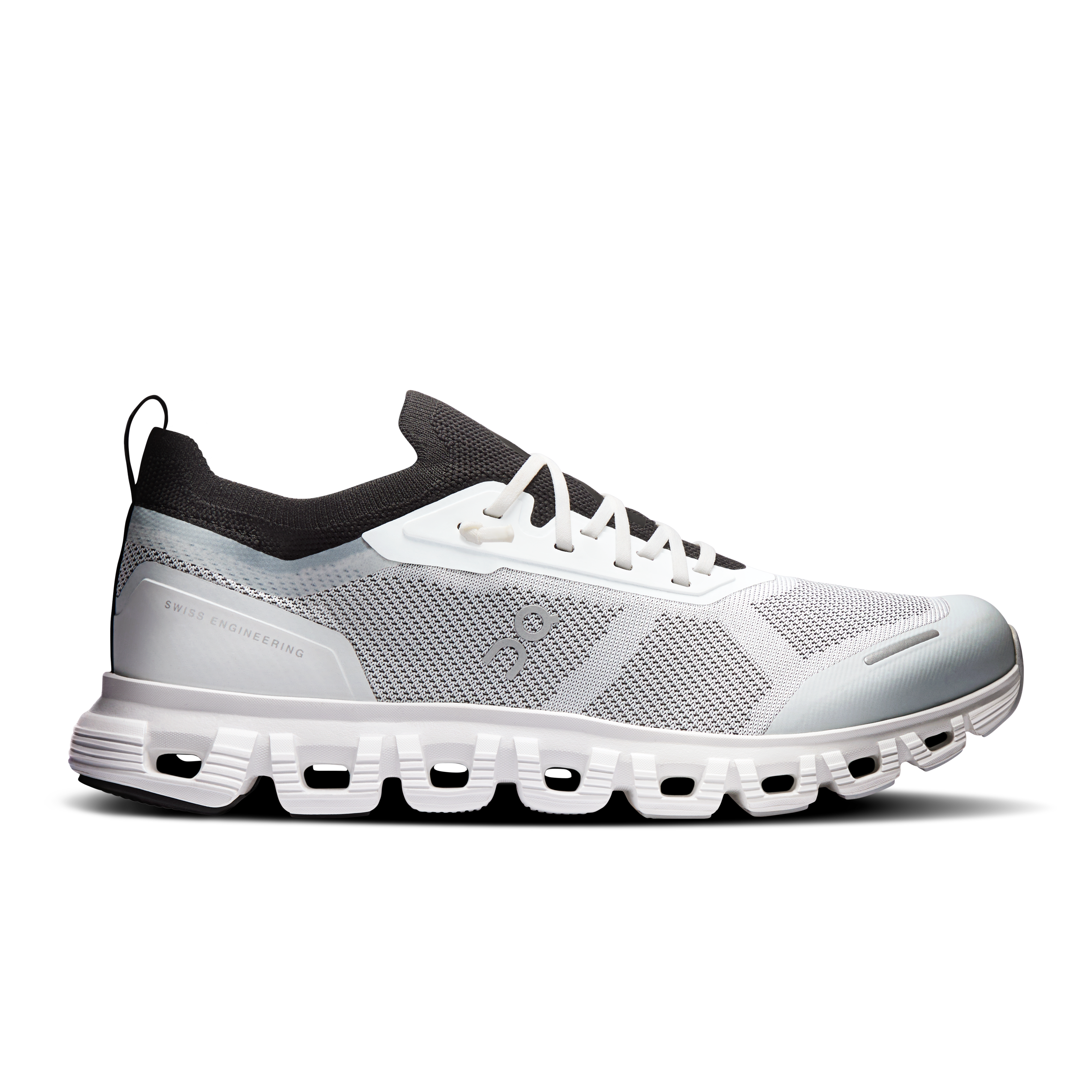 Cloud 6 Versa für sie – White | Black
