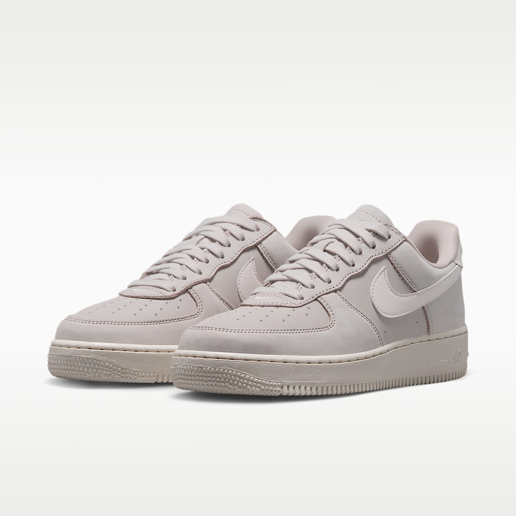 Nike Air Force 1 Retro Premium Damenschuhe – Light Bone/Sail