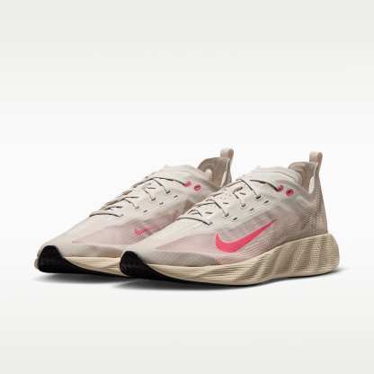 Nike Ava X Herrenschuh – Light Bone/Schwarz/Light Khaki/Siren Red
