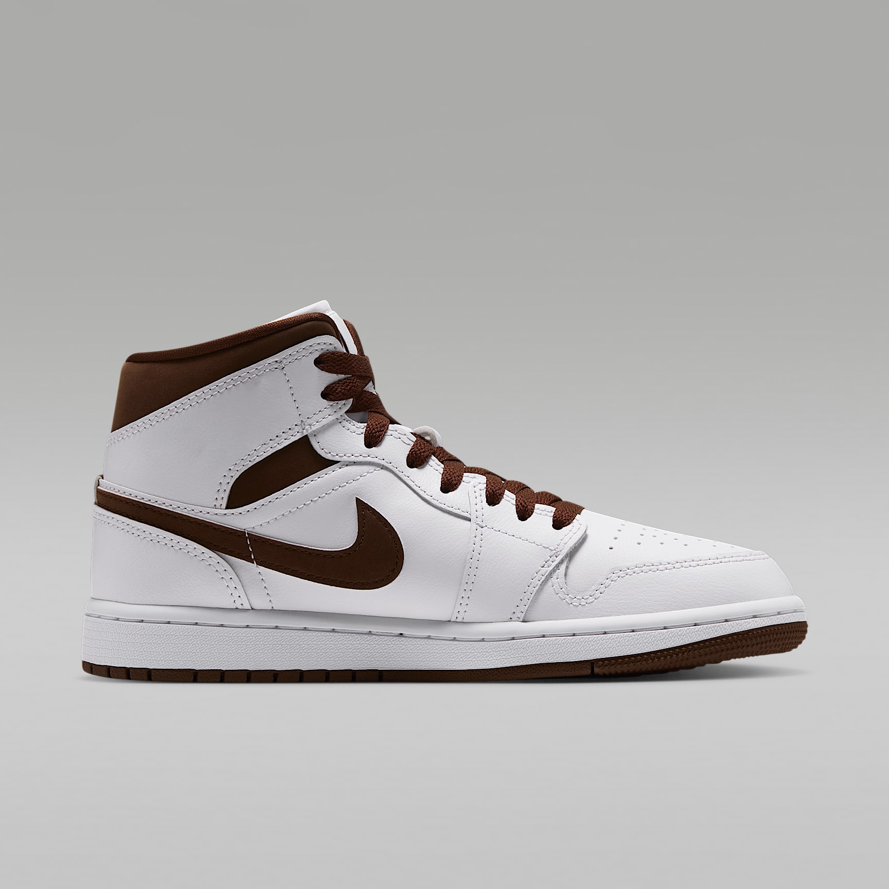 Air Jordan 1 Mid Schuh (Damen) – Weiß/Cacao Wow/Cacao Wow