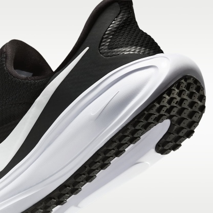 Nike Revolution 8 EasyOn Straßenlaufschuh (Damen) – Schwarz/Anthracite/Wolf Grey/Weiß