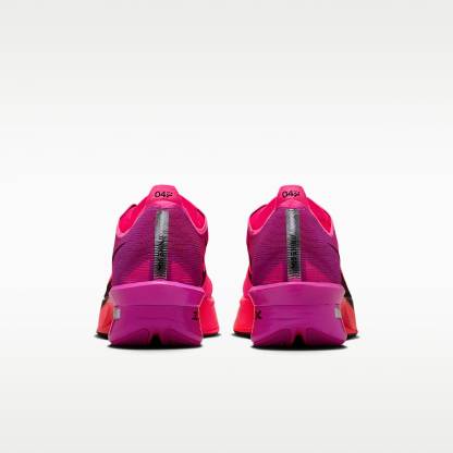 Nike Vaporfly 4 Straßenlaufschuh für Wettkämpfe (Damen) – Hyper Pink/Fuchsia Blast/Laser Crimson/Schwarz