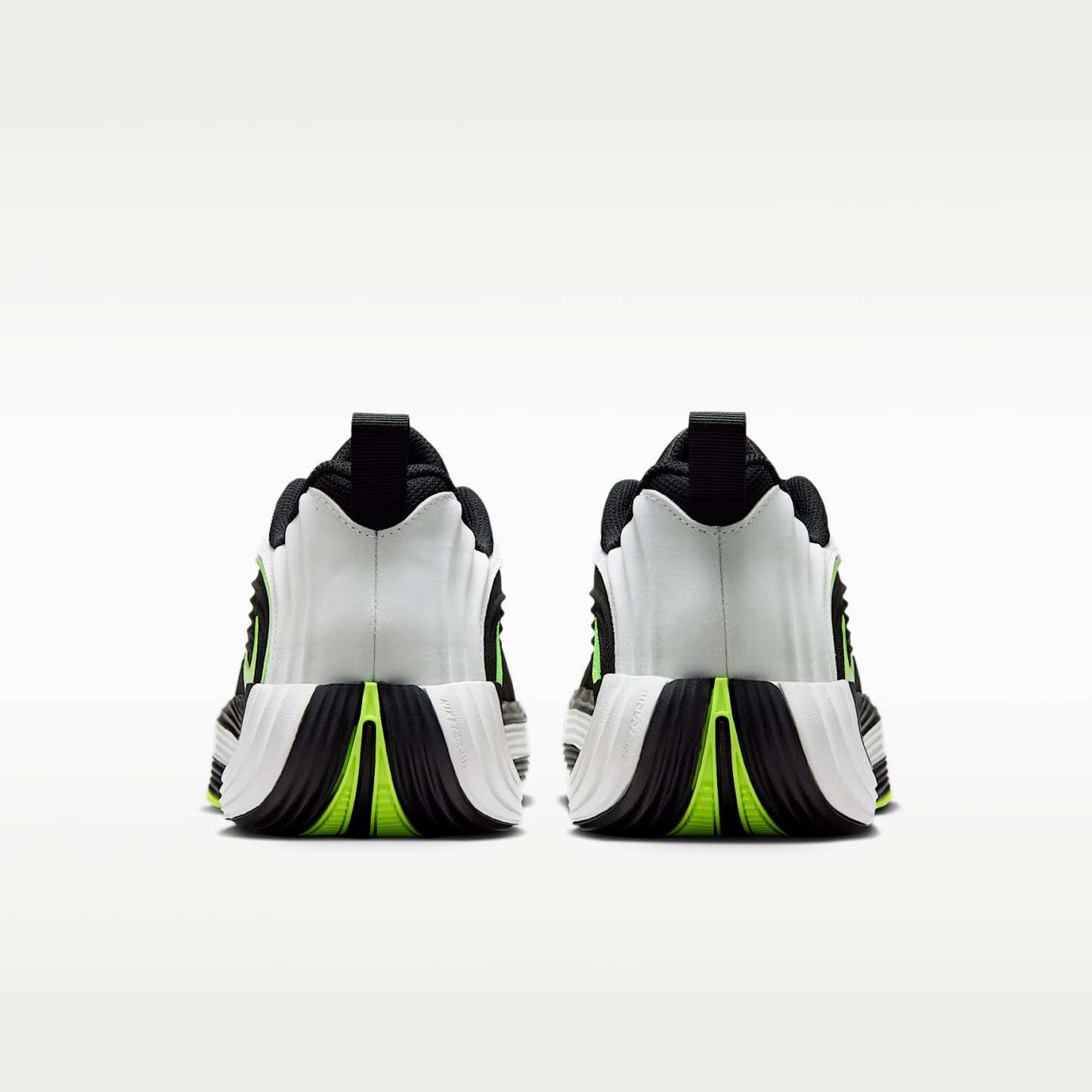 Giannis Immortality 5 Basketballschuh – Weiß/Schwarz/Volt