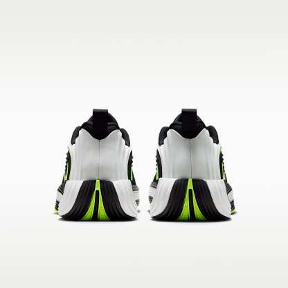 Giannis Immortality 5 Basketballschuh – Weiß/Schwarz/Volt