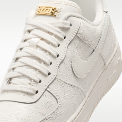 Nike Air Force 1 '07 Schuh (Damen) – Sail/Weiß/Sail