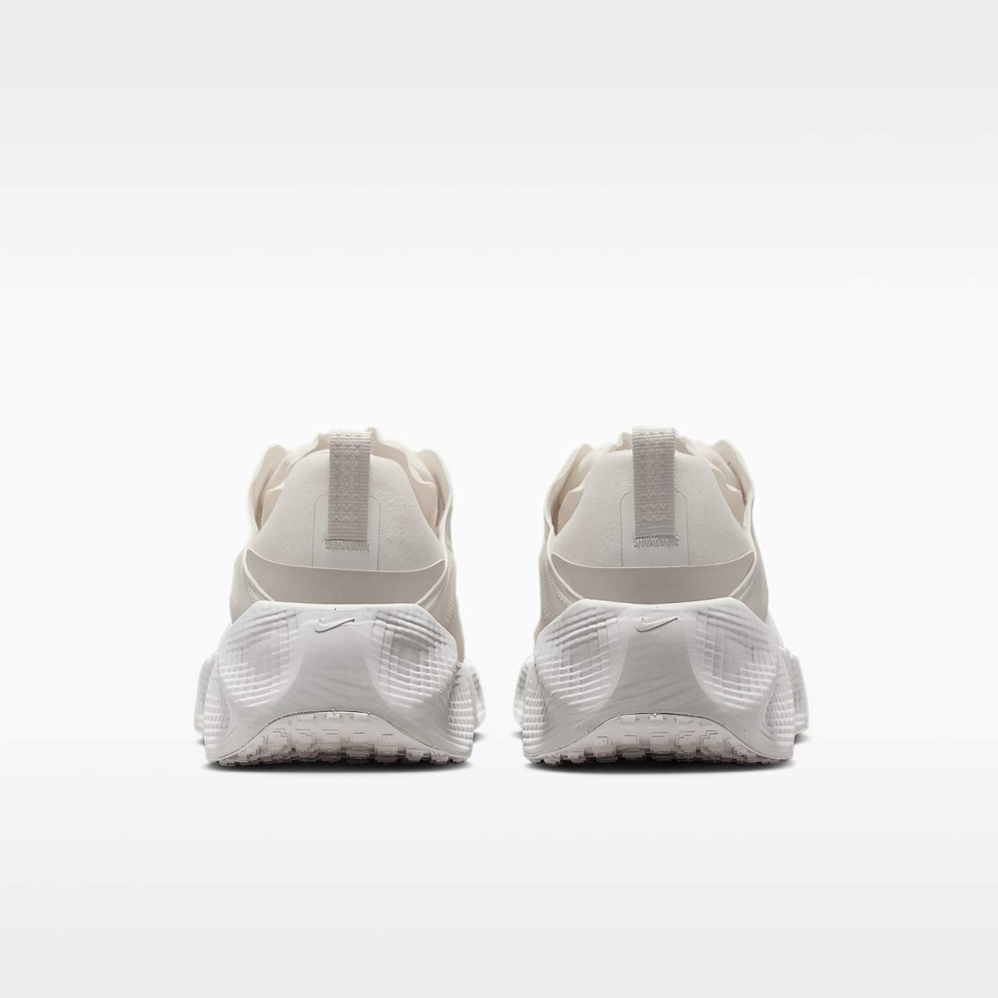 Nike Ava Rover Schuh – Phantom/Phantom/Phantom/Light Bone
