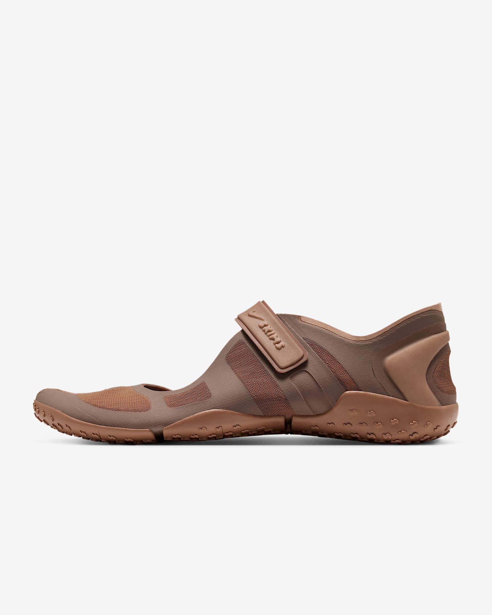 NikeSKIMS Rift Mesh Schuh (Damen) – Archaeo Brown/Infinite Sable/Desert Dust/Archaeo Brown