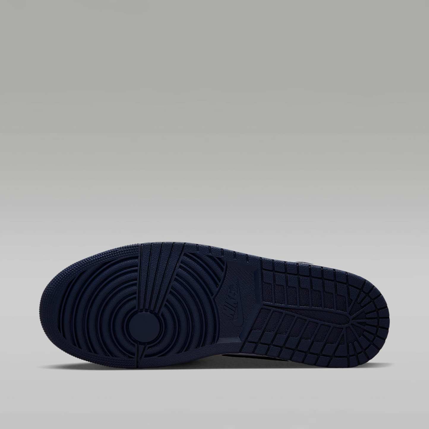 Air Jordan 1 Mid Schuh (Herren) – Obsidian/Weiß/Grey Fog/Obsidian