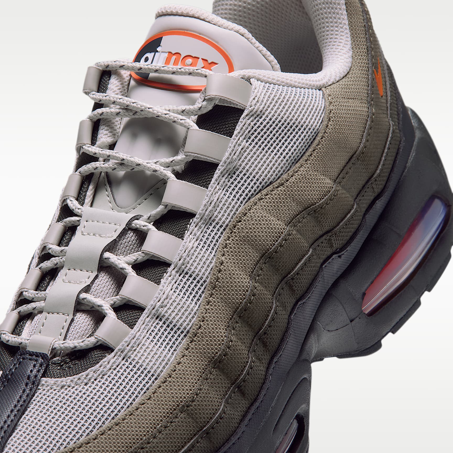 Nike Air Max 95 Big Bubble Schuh (Herren) – Light Bone/Anthracite/Dark Loden/Safety Orange