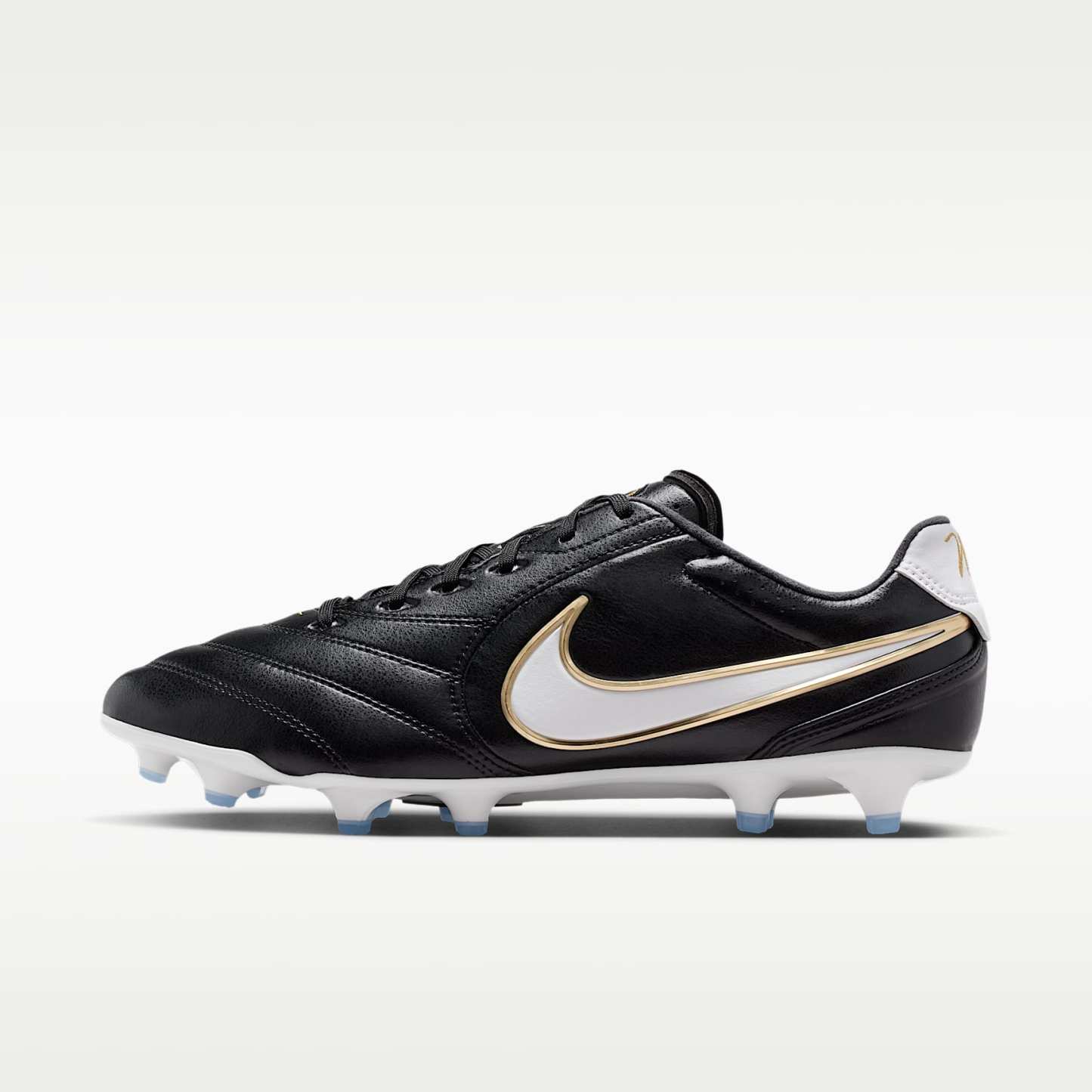 Nike Tiempo Ligera Pro Low-Top-Fußballschuh für normalen Rasen – Schwarz/Weiß