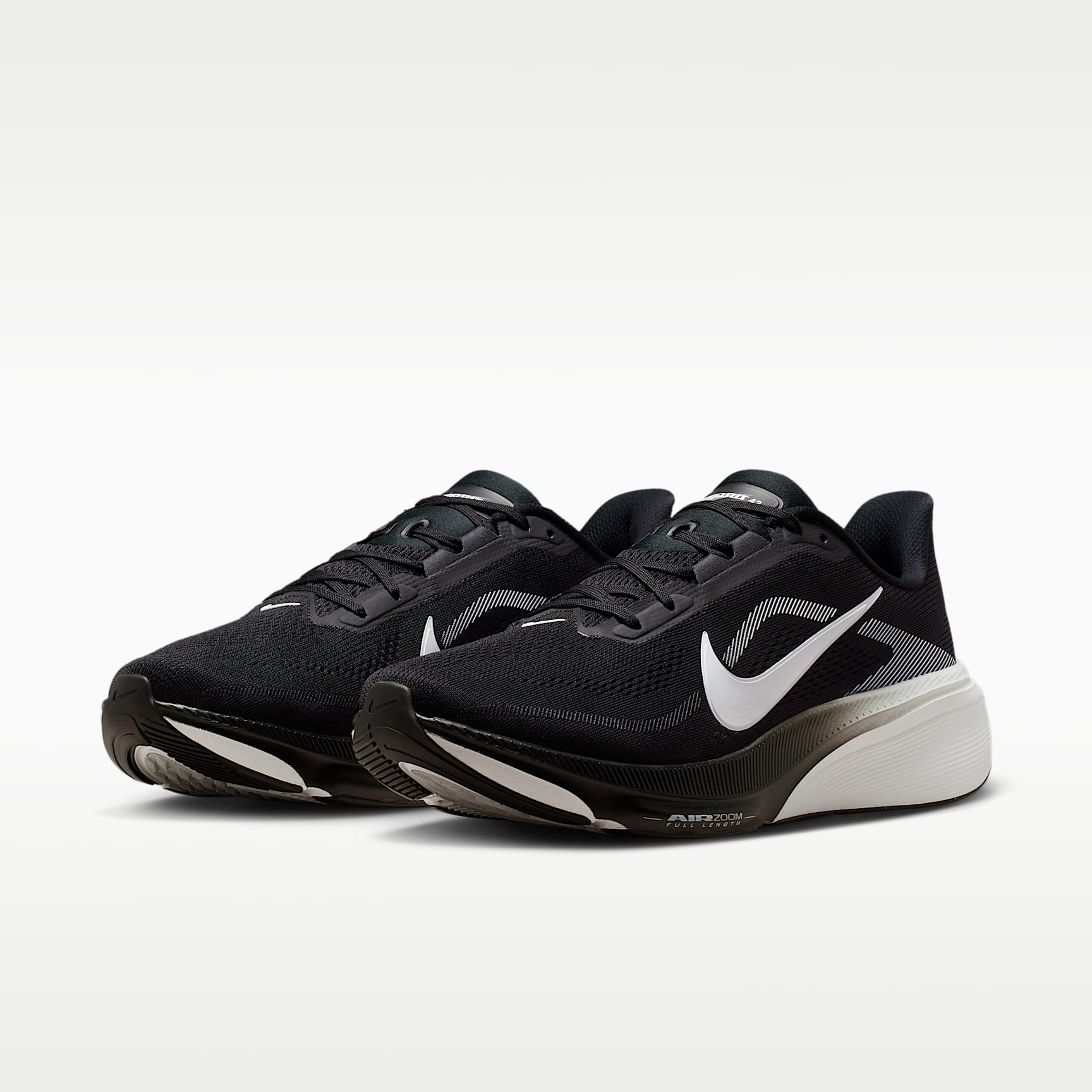 Nike Pegasus 42 Straßenlaufschuh (Herren) – Schwarz/Photon Dust/Weiß