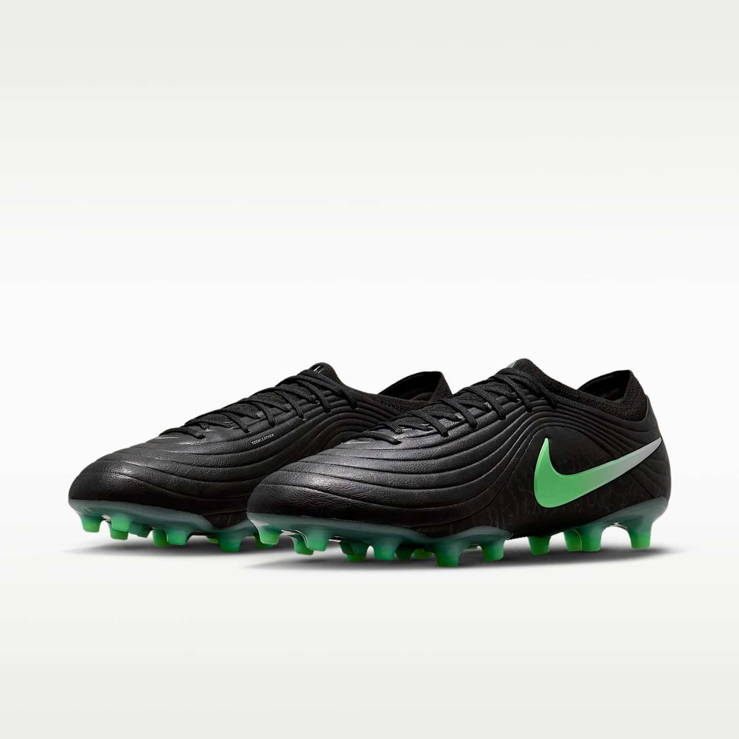 Nike Tiempo Maestro Elite Low Top Fußballschuh für Kunstrasen – Schwarz/Schwarz/Illusion Green