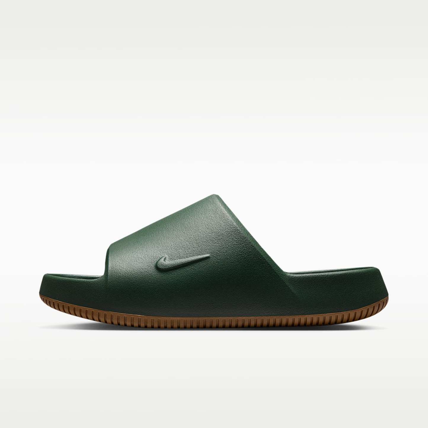 Nike Calm 2.0 Slides (Herren) – Fir/Gum Medium Brown