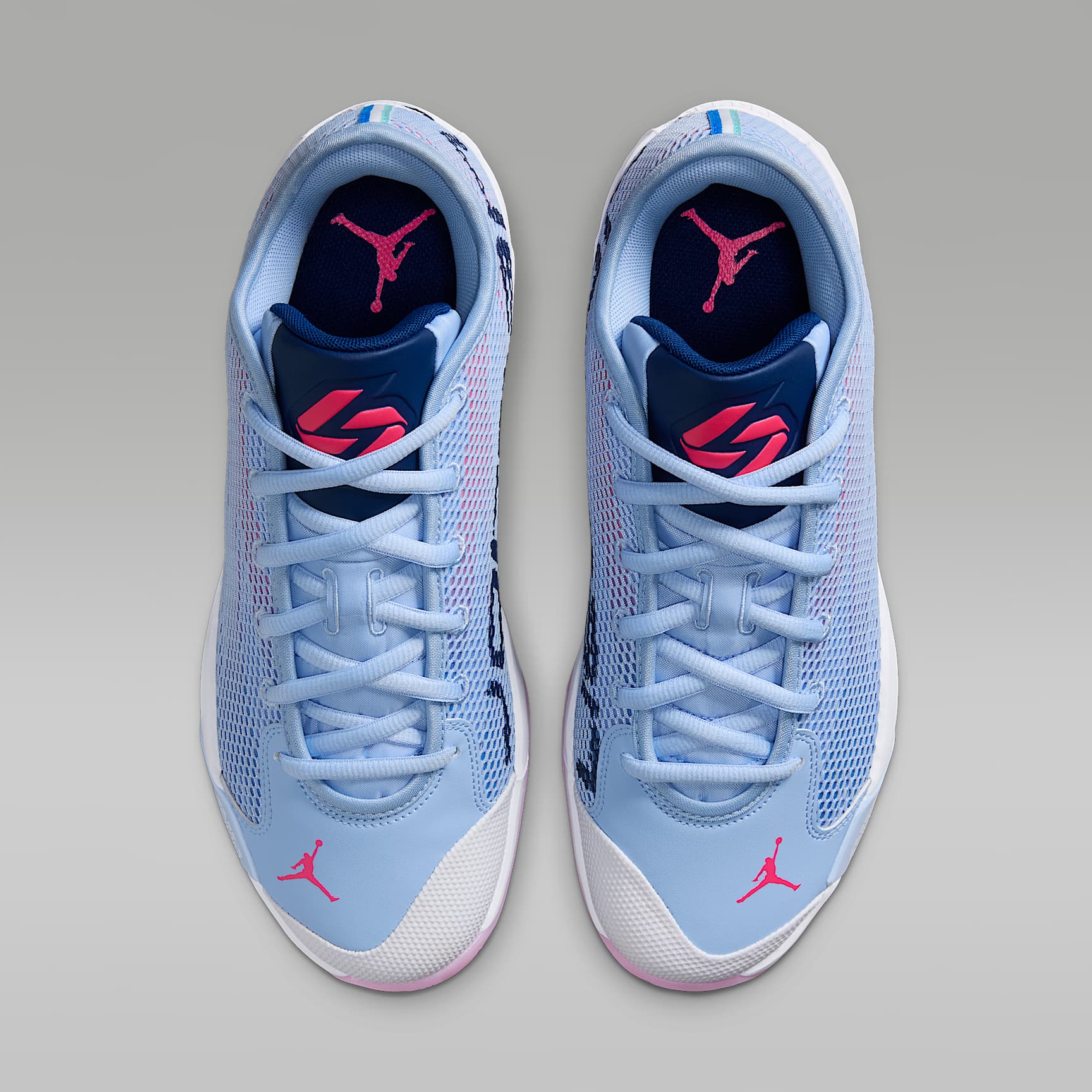 Luka 77 Basketballschuh – Light Marine/Blue Void/Weiß/Hyper Pink