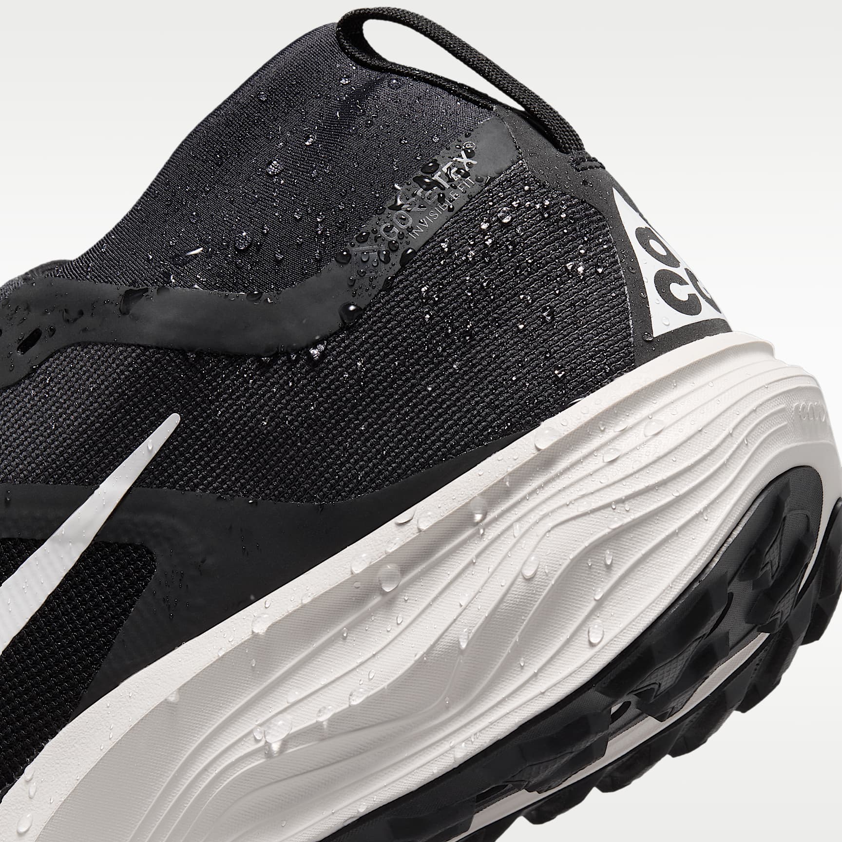 ACG Pegasus Trail GORE-TEX wasserdichter Traillaufschuh (Herren) – Schwarz/Light Orewood Brown/Anthracite/Summit White