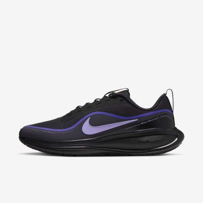 Nike Revolution 8 Utility Straßenlaufschuh (Damen) – Schwarz/Persian Violet/Gridiron/Purple Pulse