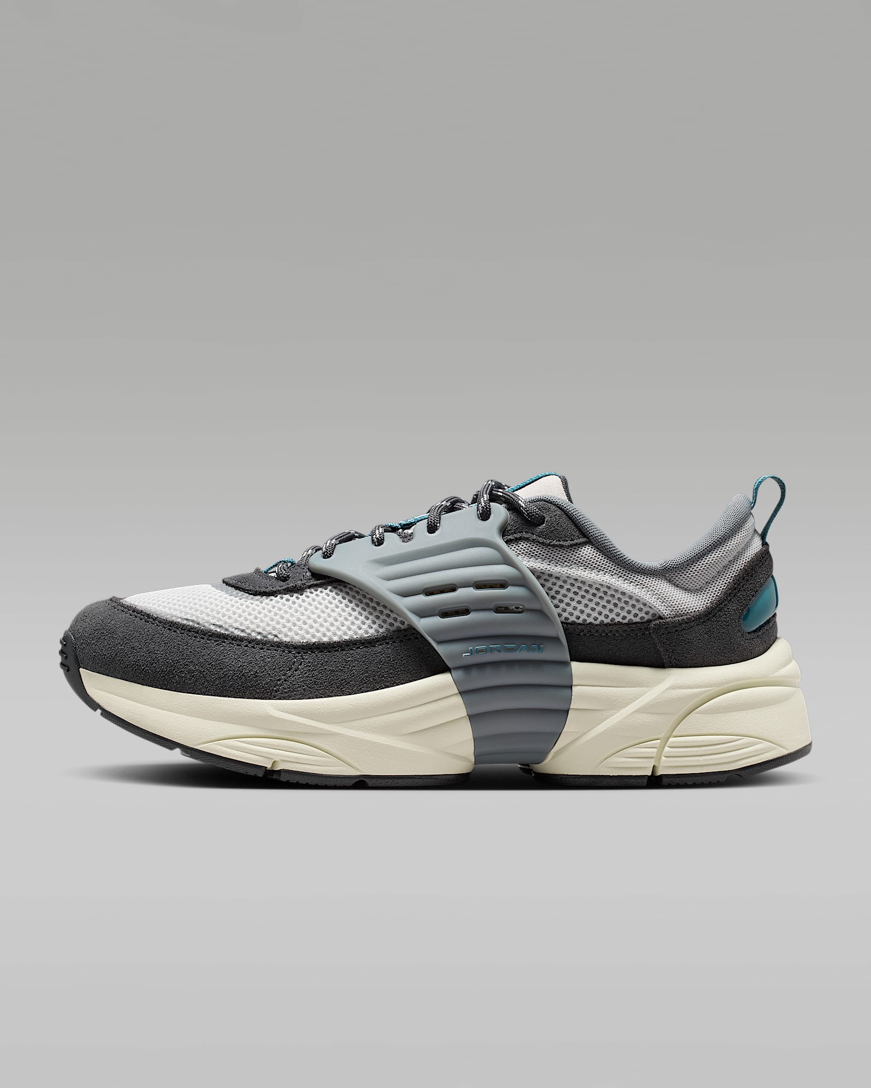 Jordan Trunner O/S Schuhe (Herren) – Photon Dust/Anthracite/Cool Grey/Ash Green