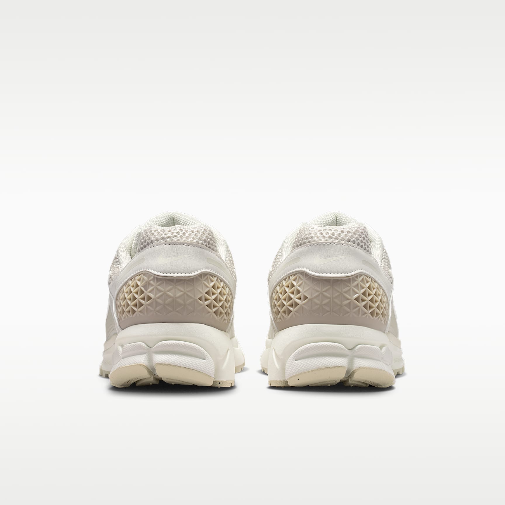 Nike Zoom Vomero 5 Herrenschuh – Phantom/Cream II/Sail/Light Bone