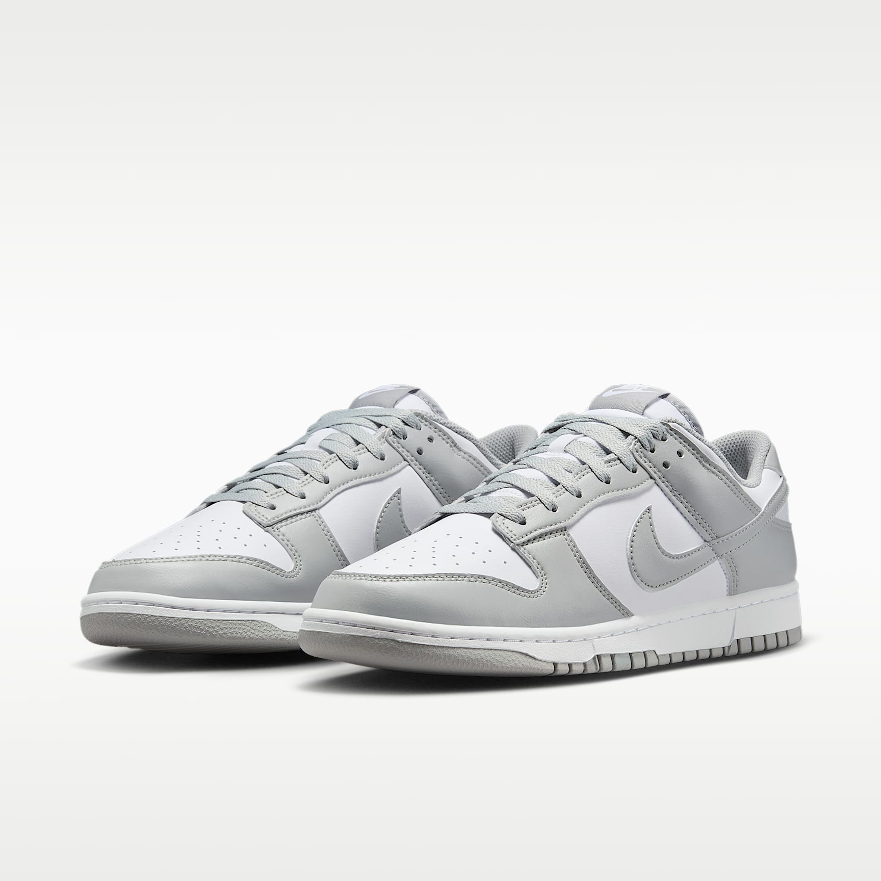 Nike Dunk Low Retro Herrenschuh – Weiß/Weiß/Light Smoke Grey