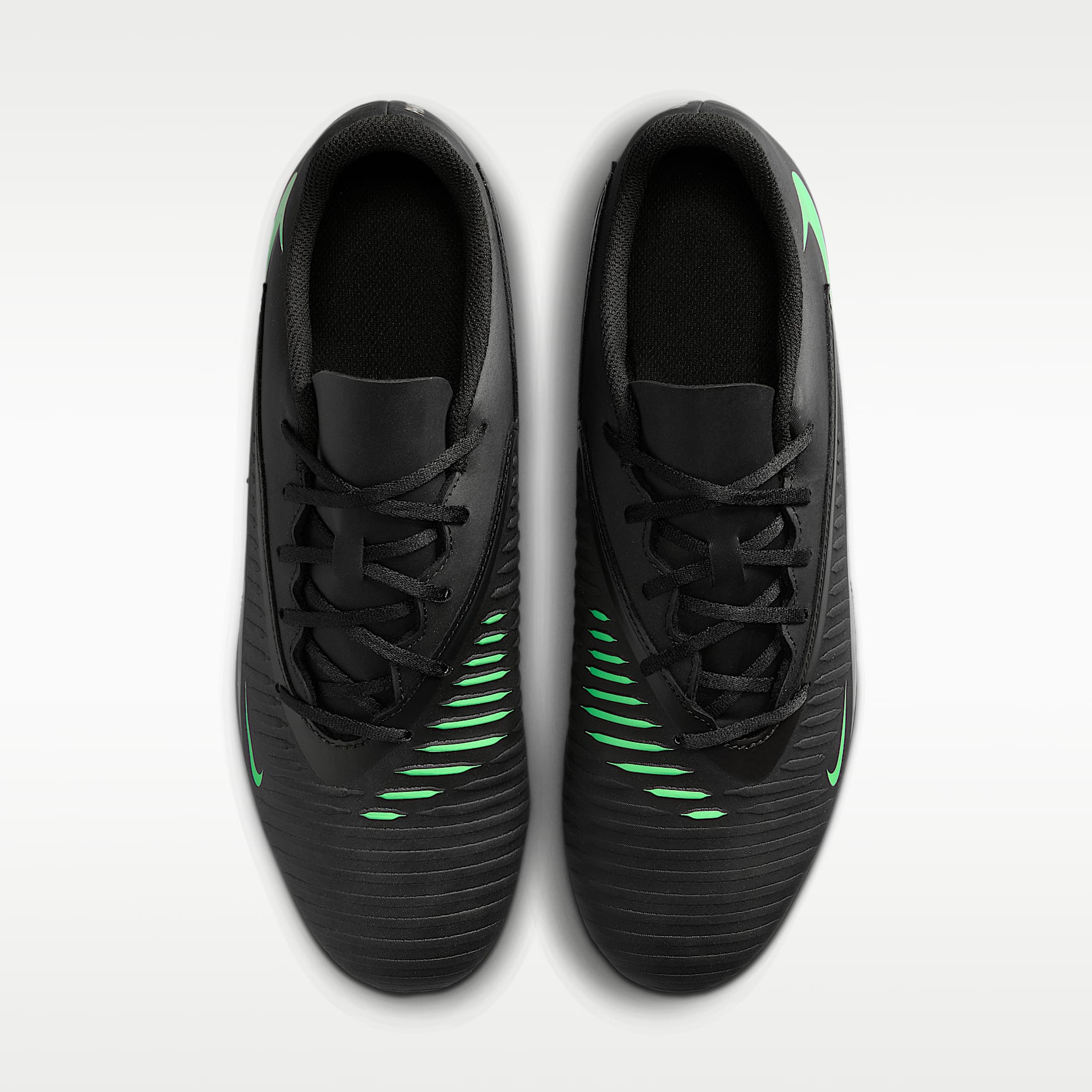 Nike Phantom 6 Low Club Fußballschuh für verschiedene Böden – Schwarz/Schwarz/Illusion Green