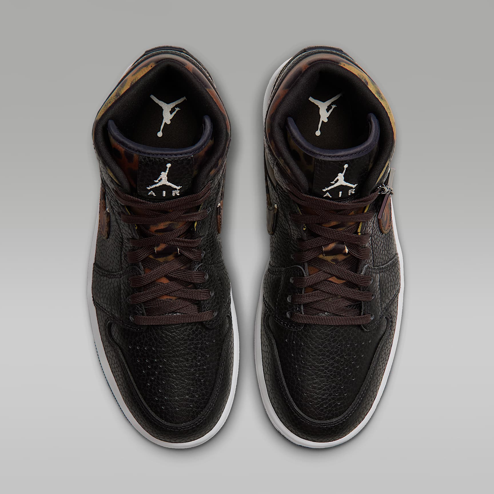 Air Jordan 1 Mid SE Schuh (Damen) – Schwarz/Velvet Brown/Chalk
