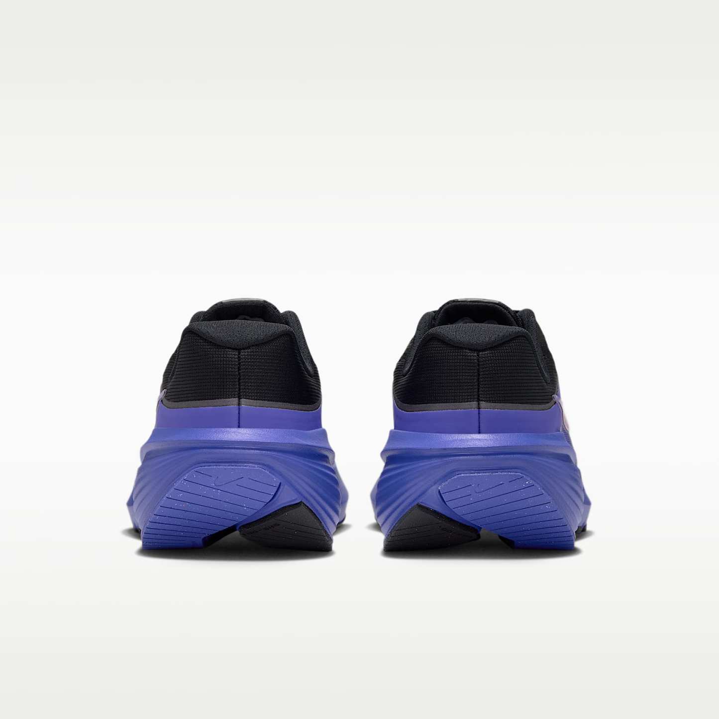 Nike Downshifter 14 Straßenlaufschuh (Damen) – Schwarz/Persian Violet/Gridiron/Vivid Purple