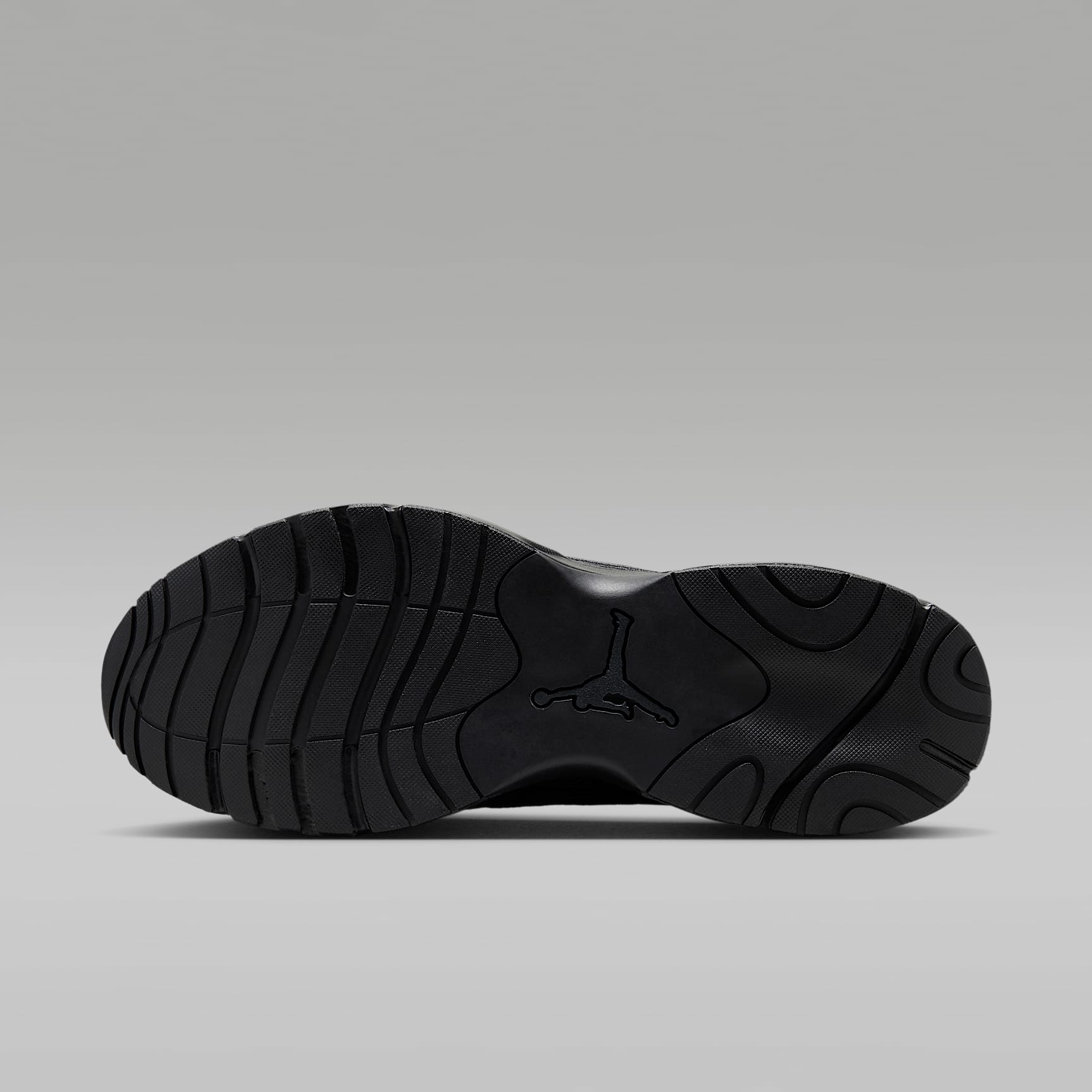 Jordan Trunner Flow Schuhe (Herren) – Schwarz/Dark Smoke Grey