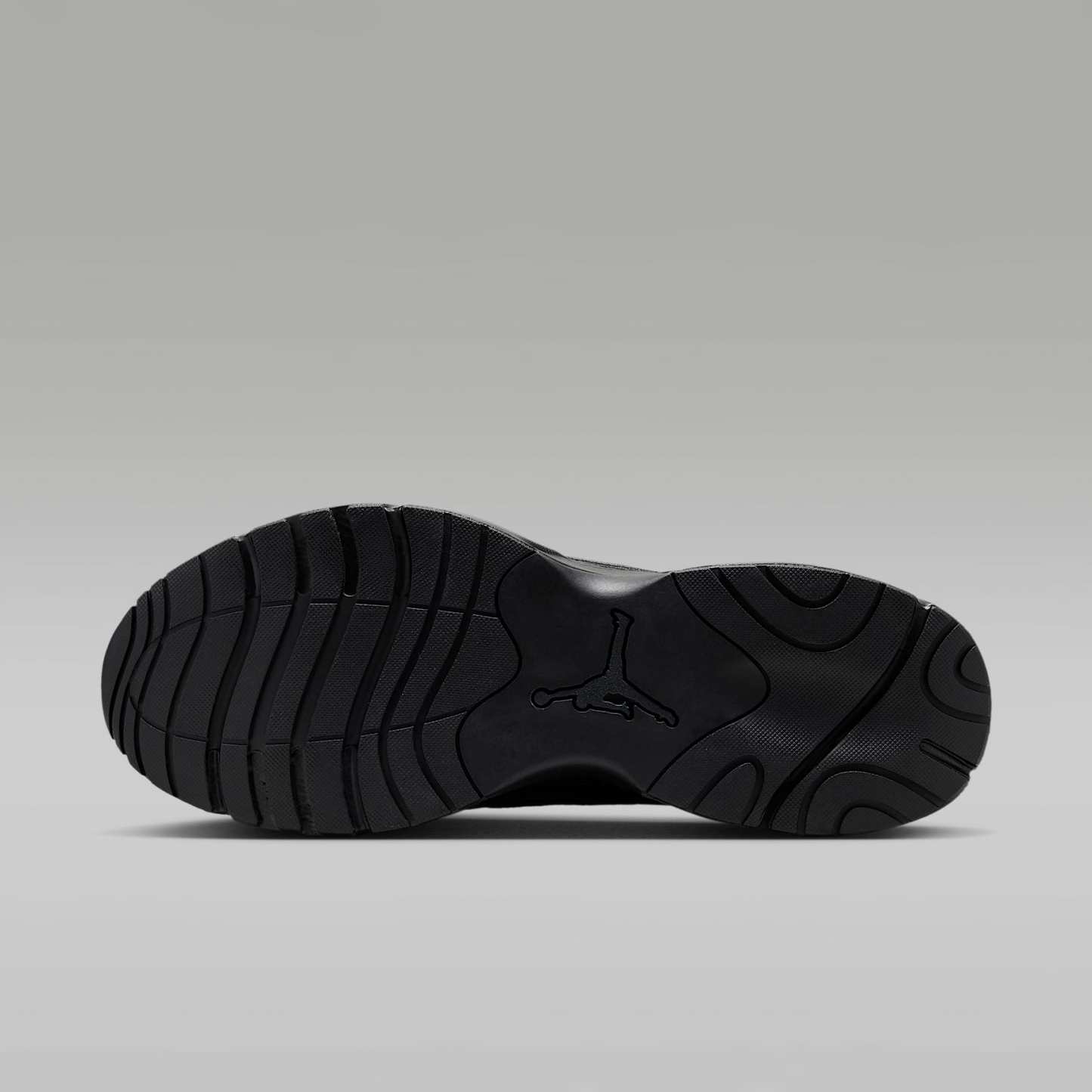 Jordan Trunner Flow Schuhe (Herren) – Schwarz/Dark Smoke Grey