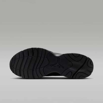 Jordan Trunner Flow Schuhe (Herren) – Schwarz/Dark Smoke Grey