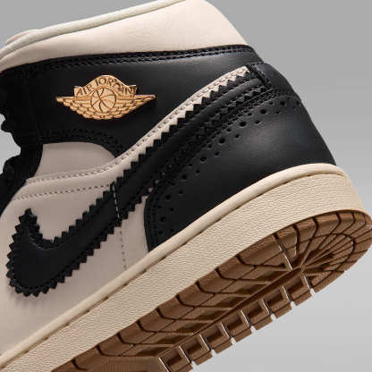Air Jordan 1 Mid SE Schuh (Damen) – Off Noir/Chalk/Pearl White/Chalk