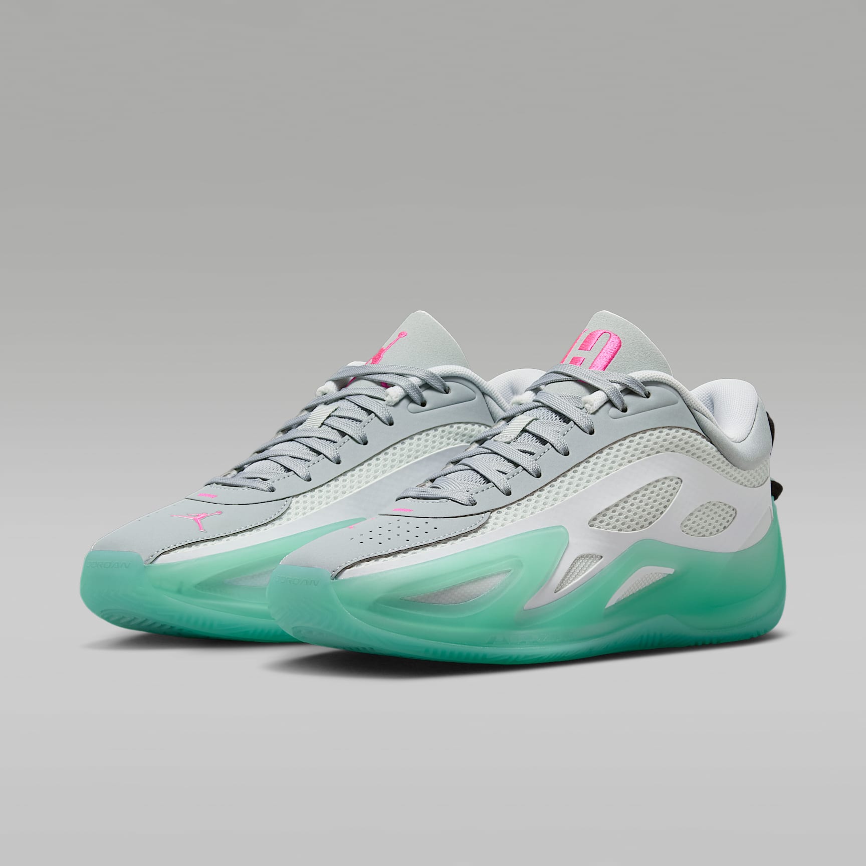 Jordan Heir Series 2 "Seafoam" Basketballschuh – Weiß/Metallic Silver/Pink Blast/Light Pumice