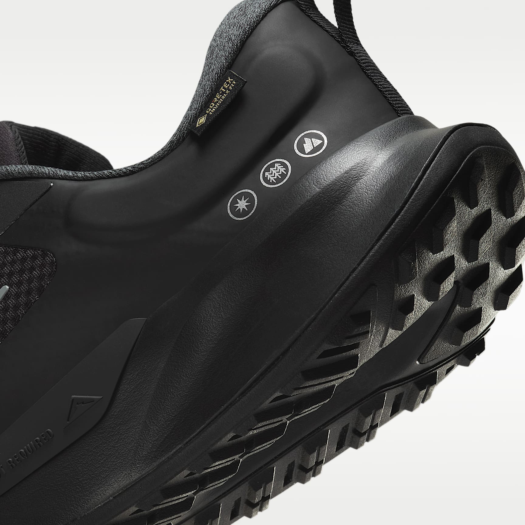 Nike Juniper Trail 2 GORE-TEX wasserdichter Traillaufschuh für Herren – Schwarz/Anthracite/Cool Grey