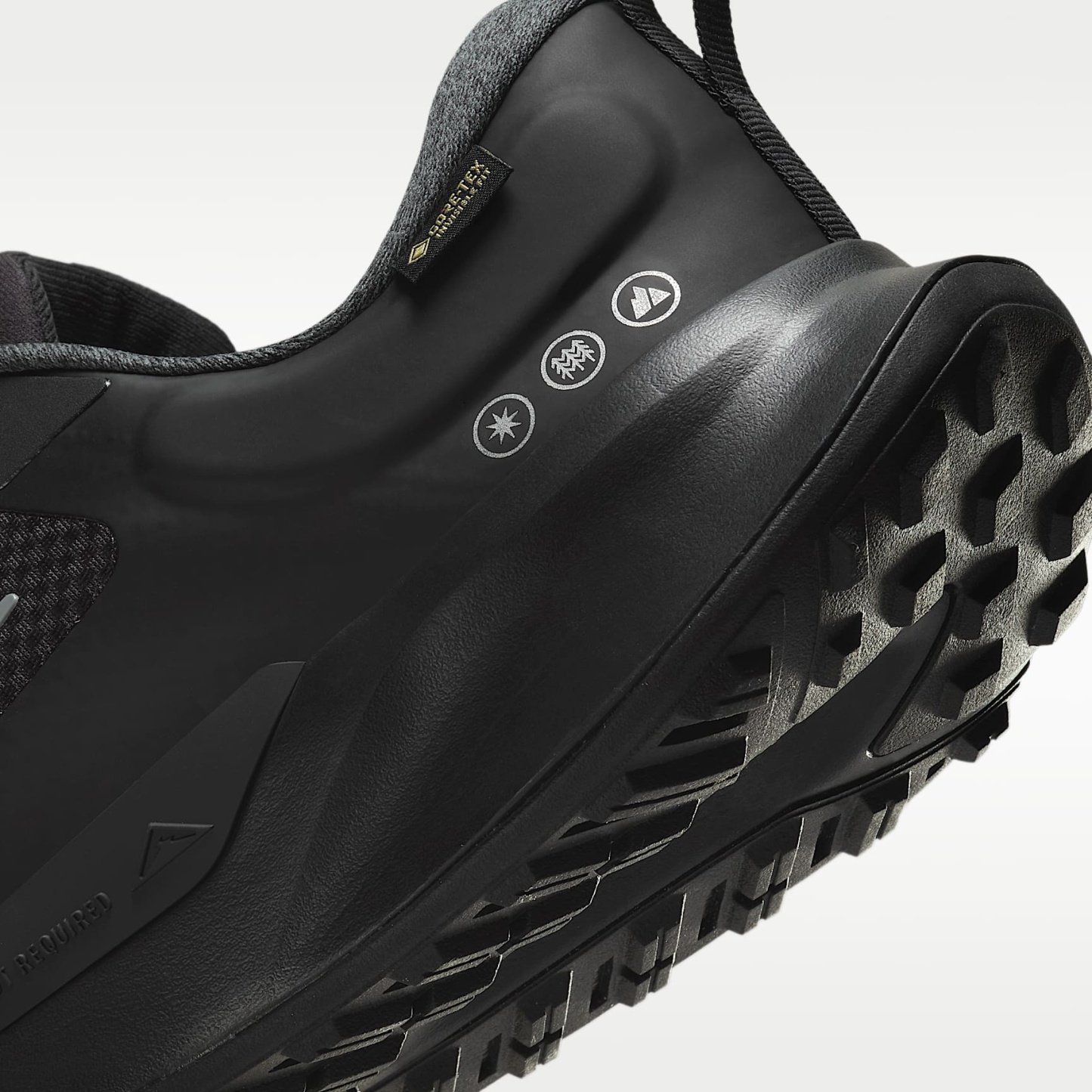 Nike Juniper Trail 2 GORE-TEX wasserdichter Traillaufschuh für Herren – Schwarz/Anthracite/Cool Grey