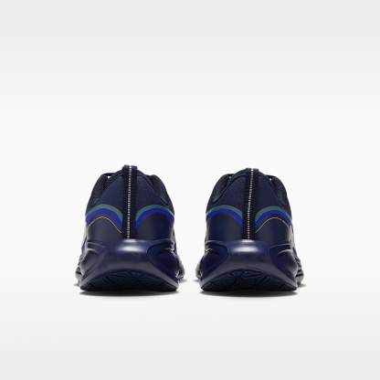 Nike Revolution 8 Utility Straßenlaufschuh (Herren) – Midnight Navy/Racer Blue/Smokey Blue/Grey Mist