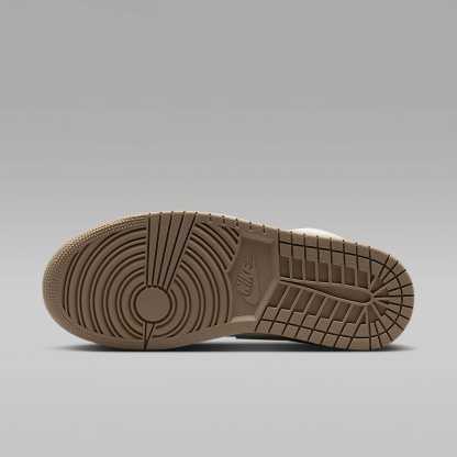 Air Jordan 1 Low Damenschuh – Khaki/Olive Aura/Sail/Weiß