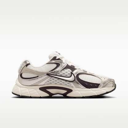 Nike V5 RNR Schuh (Herren) – Phantom/Moon Particle/Burgundy Ash/Phantom