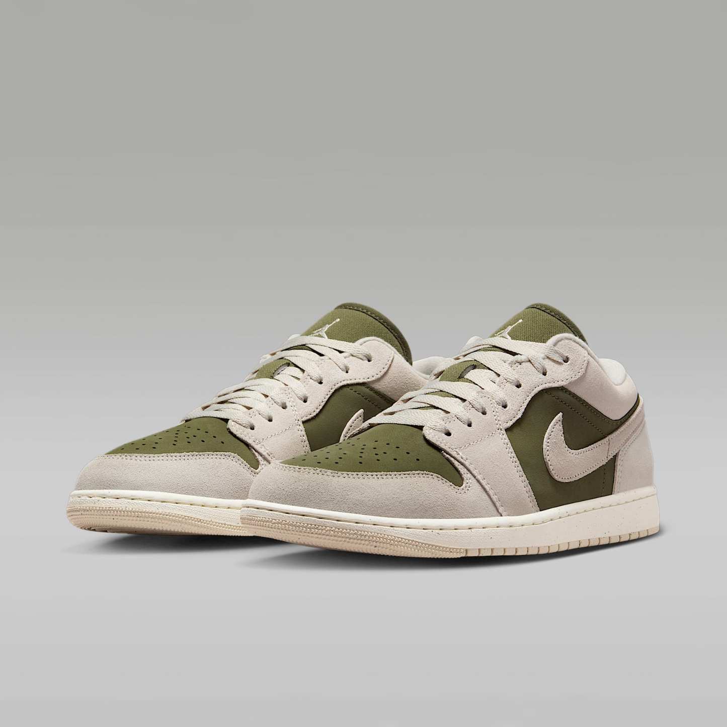 Air Jordan 1 Low SE Herrenschuh – Medium Olive/Sail/Light Orewood Brown