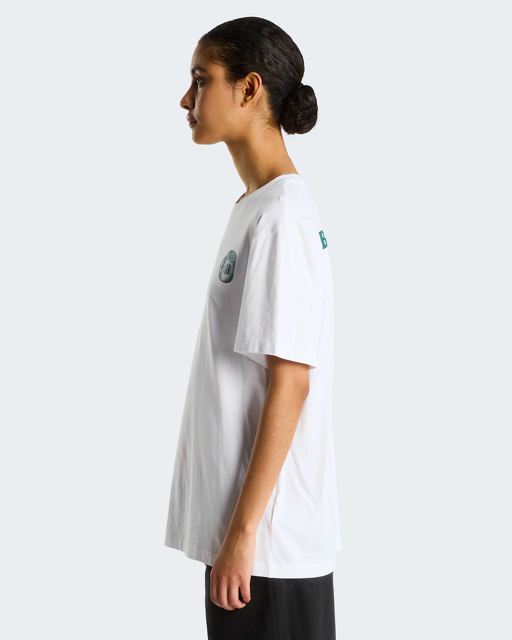 Unisex Basecamp Barista Graphic T-Shirt mit lockerer Passform – TNF White-Pacific Teal