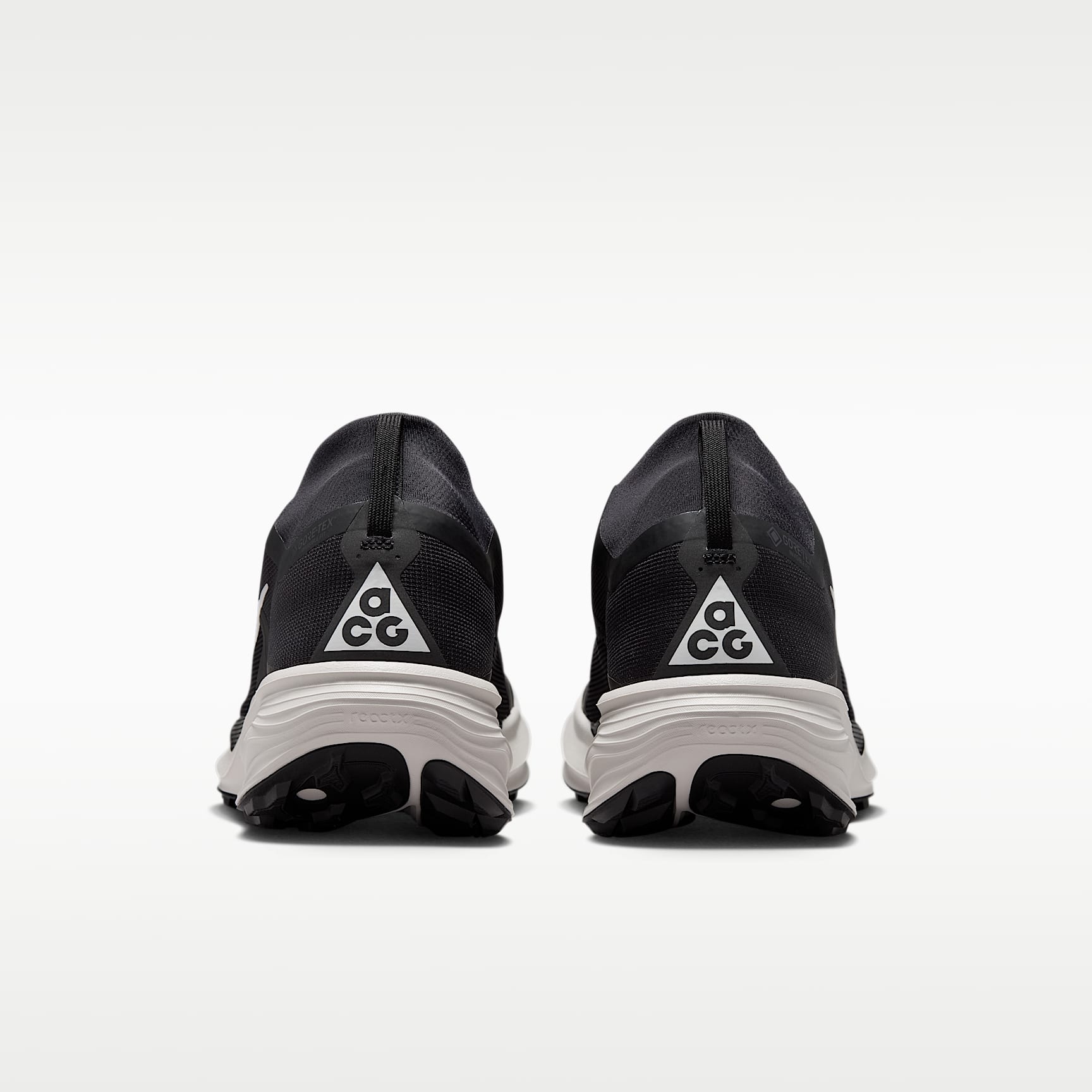 ACG Pegasus Trail GORE-TEX wasserdichter Traillaufschuh (Herren) – Schwarz/Light Orewood Brown/Anthracite/Summit White