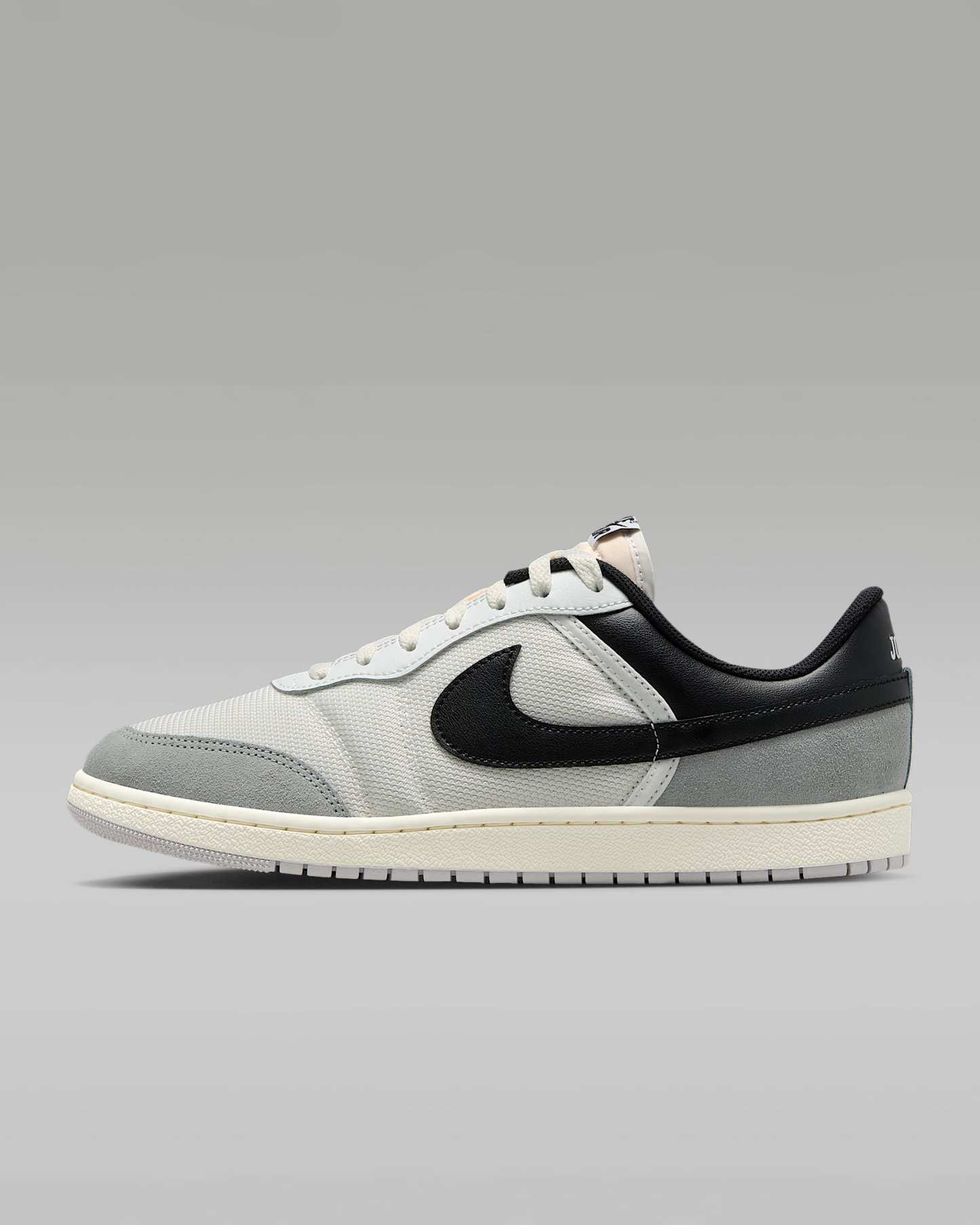 Air Jordan Skyline Low Herrenschuh – Summit White/Light Smoke Grey/Neutral Grey/Schwarz