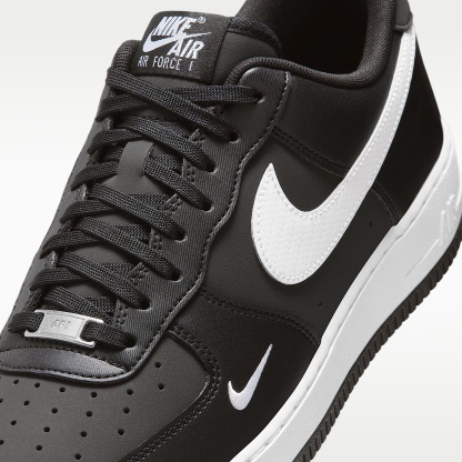 Air Force 1 '07 Herrenschuh – Schwarz/Schwarz/Weiß