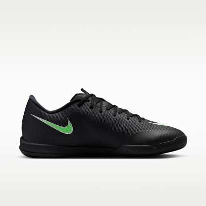 Nike Mercurial Vapor 17 Academy Low-Top-Fußballschuh für Hallen- und Hartplätze – Schwarz/Schwarz/Illusion Green